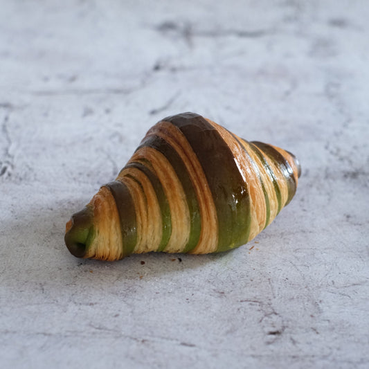 バイカラー ~ピスタチオクリーム~